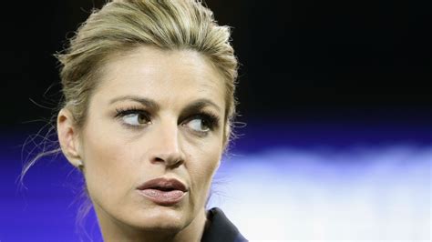 erin andrews uncensored|Erin Andrews trial: Nude peephole video viewed 17。